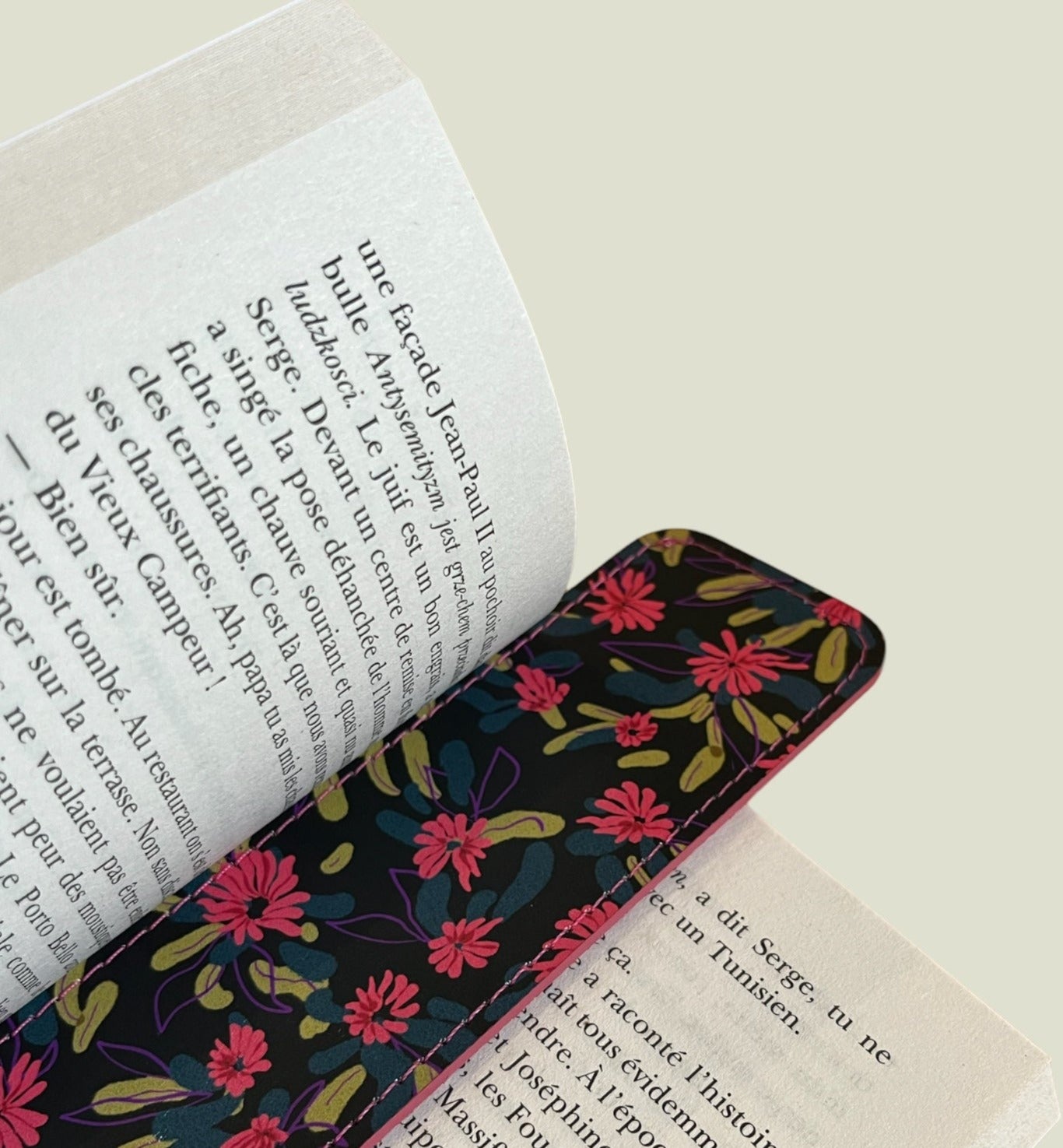 Romantica Sea Bookmarks